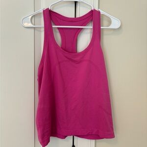 lululemon tank top size 8!! 💗💗